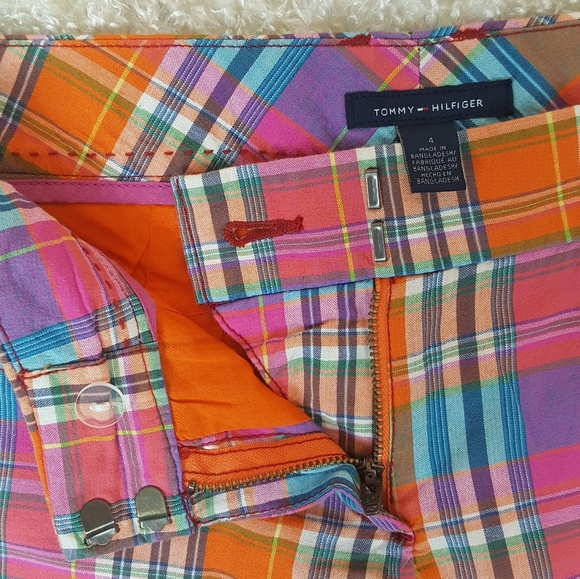 Tommy Hilfiger Preppy Plaid Cotton Shorts - Picture 3 of 7